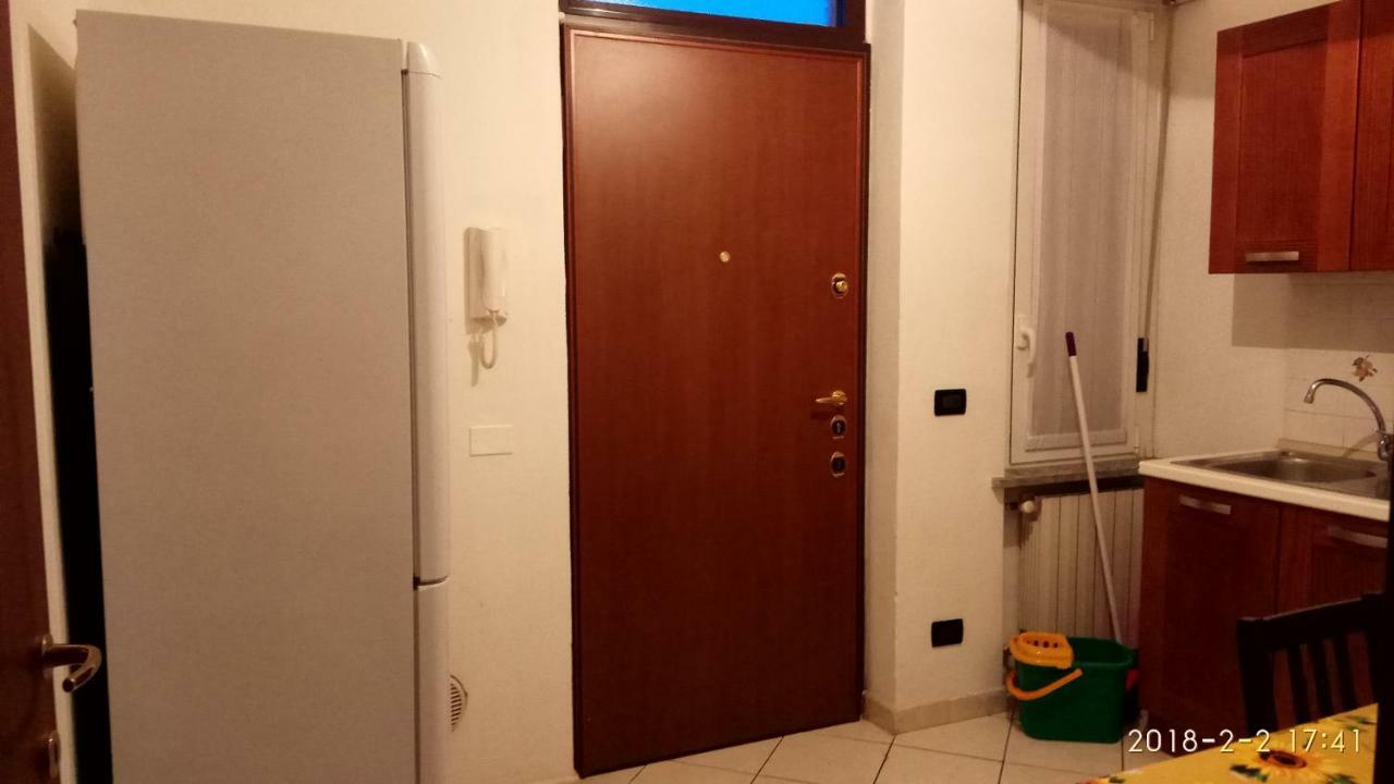 Scarpone Apartment Pavia Luaran gambar