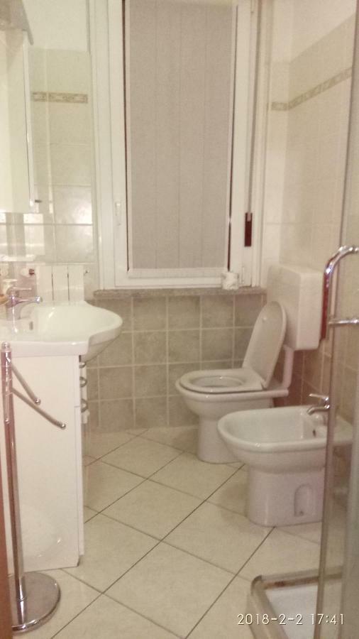 Scarpone Apartment Pavia Luaran gambar
