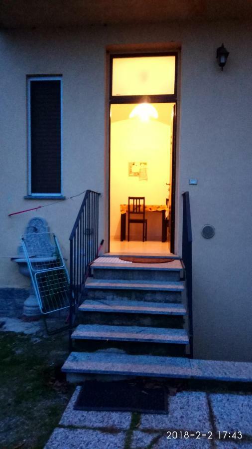 Scarpone Apartment Pavia Luaran gambar